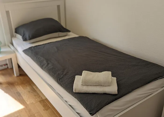 Daire Bright And Comfortable Unit Across From Messe Wels