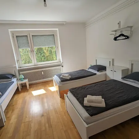 Bright And Comfortable Unit Across From Messe * Βελς