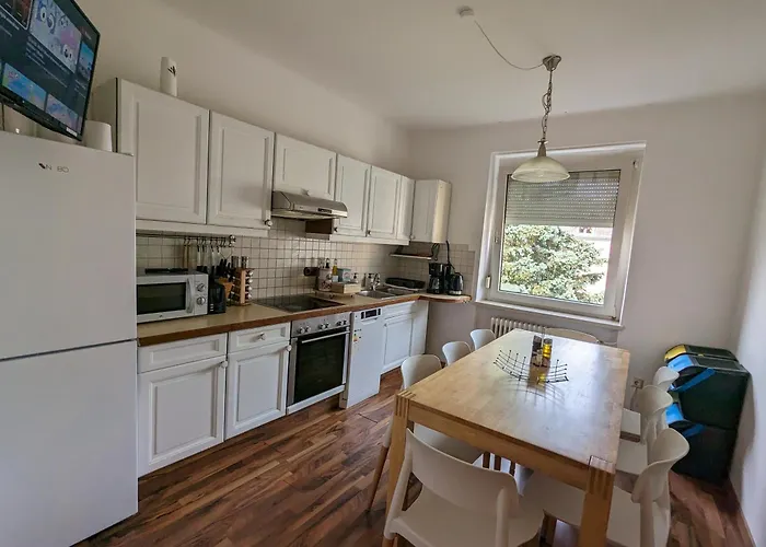 Bright And Comfortable Unit Across From Messe * 韦尔斯