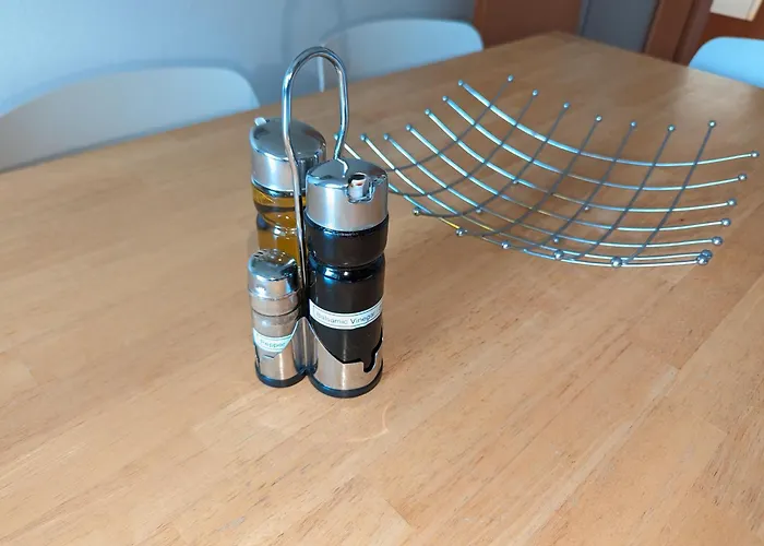 Bright And Comfortable Unit Across From Messe 公寓 韦尔斯